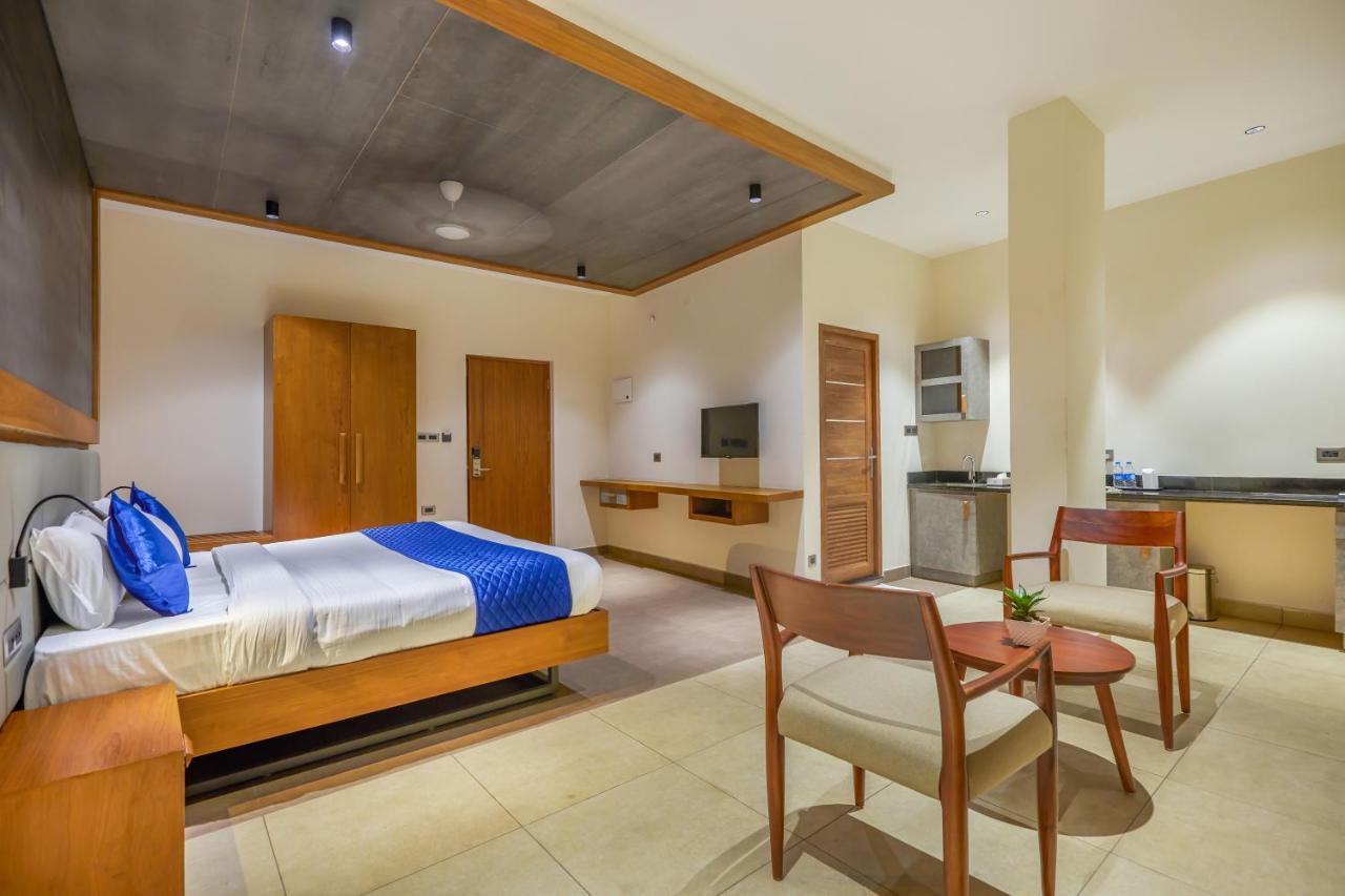 Hotel Cason International Kondotty Екстер'єр фото